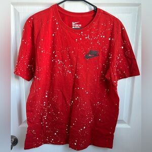 Nike Men’s T-shirt